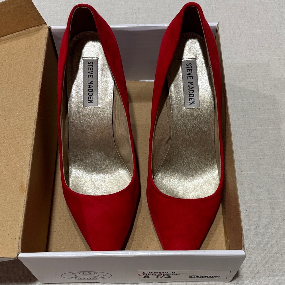 👠 Steve Madden Bold Red suede Heels 8 1/2